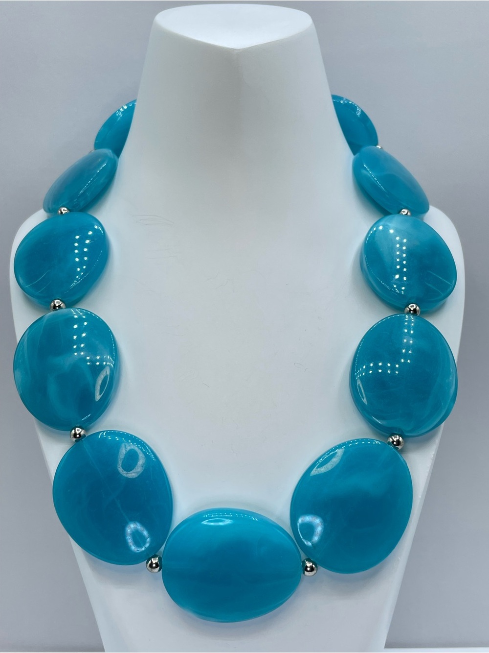 Turquoise Blue Lucite Oval Bead Statement Necklace Silver Tone Adjustable